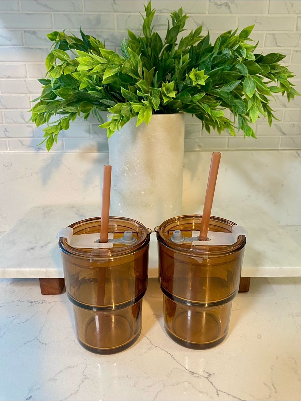 Set of 2 Amber Double-Wall Reusable Tumblers with Lids & Straws 🤎🤎